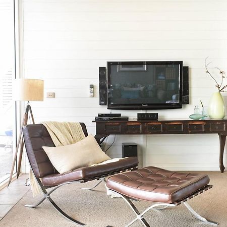 Bay Breeze Boutique Accommodation ベイトマンズ・ベイ エクステリア 写真