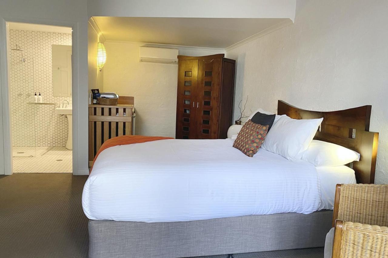 Bay Breeze Boutique Accommodation ベイトマンズ・ベイ エクステリア 写真