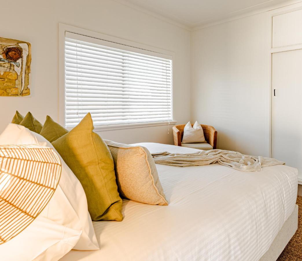 Bay Breeze Boutique Accommodation ベイトマンズ・ベイ エクステリア 写真